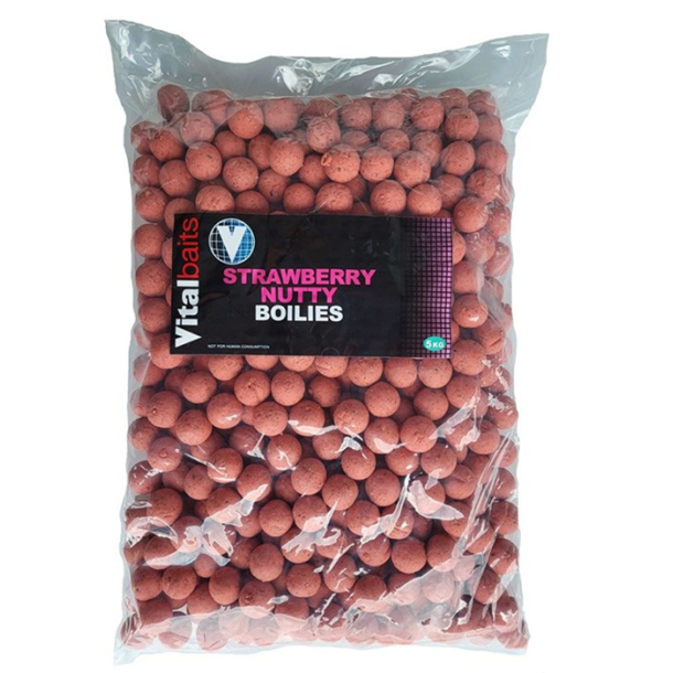 Boilies STRAWBERRY NUTTY 24mm 5 kg